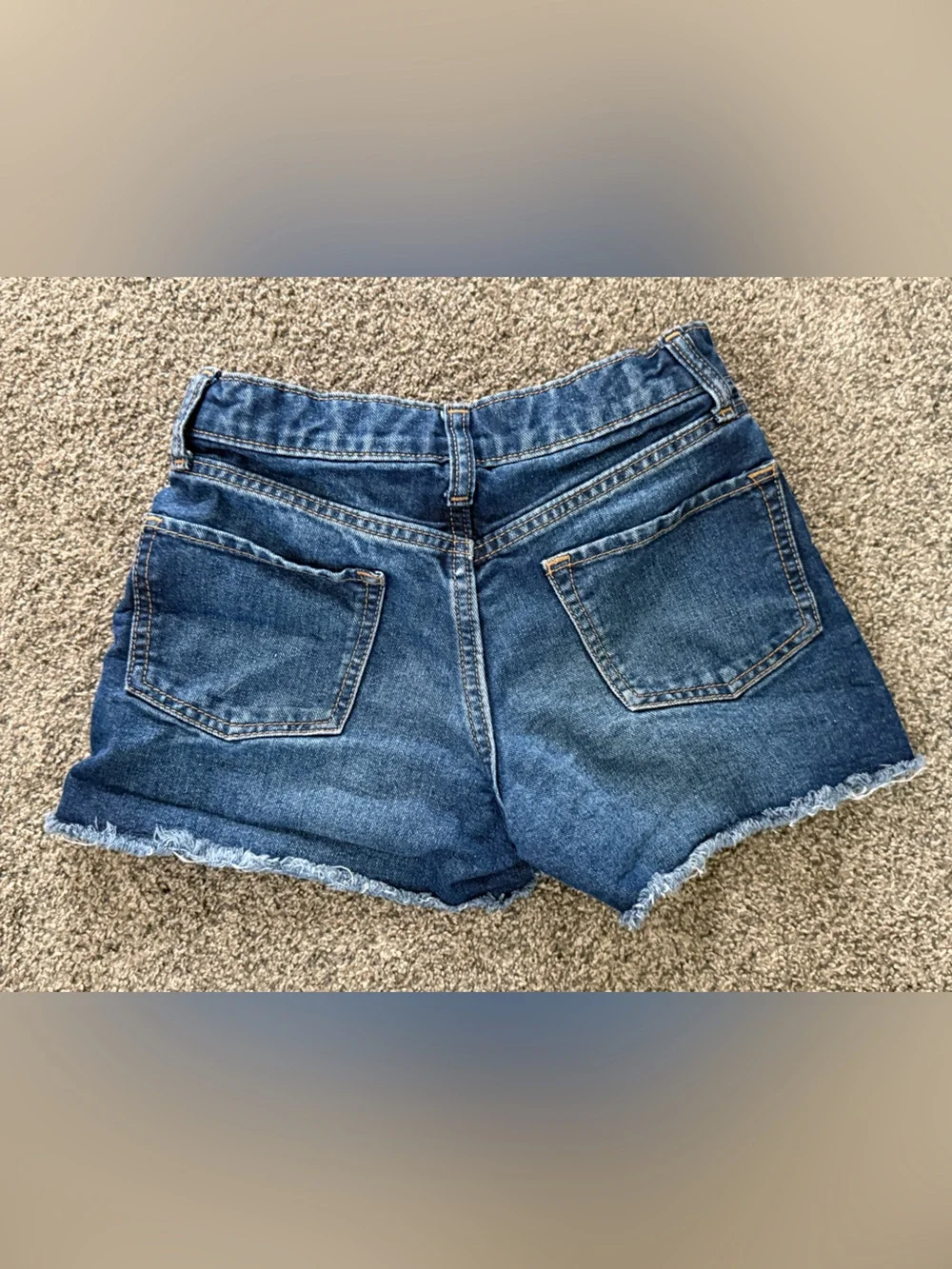 Girls Old Navy dark denim cutoff shorts size 8